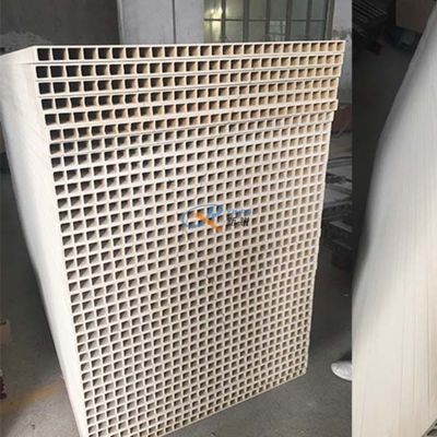 防水木プラスチック合成ポリ塩化ビニールのドアのパネルの生産ライン