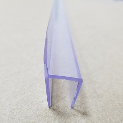 ポリ塩化ビニールの柔らかいシールのストリップ8mmの2.2mプラスチック プロフィール機械
