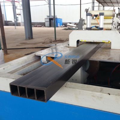 セリウム380V防水WPCのDeckingのプラスチック プロフィール機械